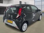 Toyota Aygo 1.0 VVT-i X-play Automaat Cabrio-TOP +NAP NL-aut, Auto's, Stof, Gebruikt, Euro 6, 4 stoelen