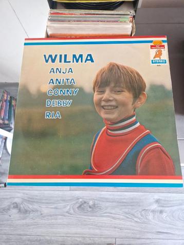 Wilma anita debby conny ria mijn student uit oude pekela  beschikbaar voor biedingen