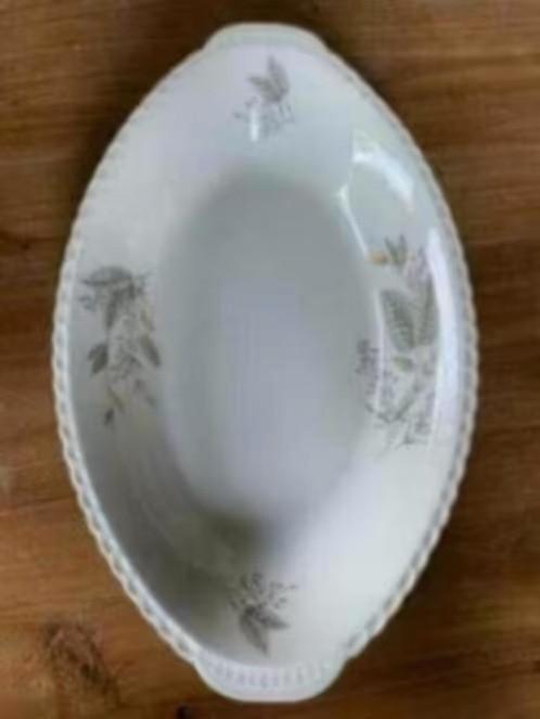 2 grote ovale schalen winterling marktleuthen Bavaria, Antiek en Kunst, Antiek | Schalen, Ophalen of Verzenden