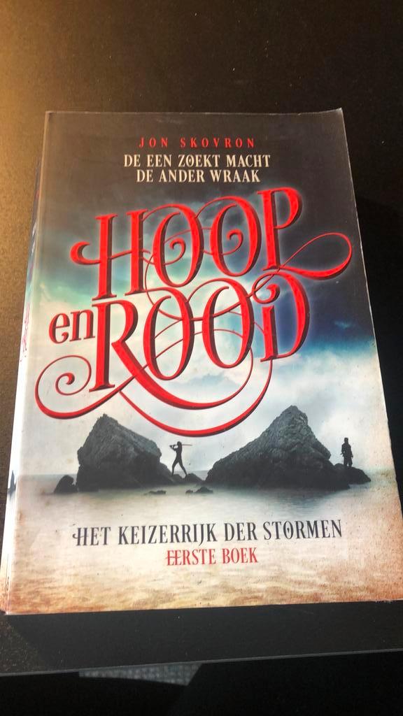 Jon Skovron - Hoop en rood, Boeken, Fantasy, Zo goed als nieuw, Ophalen of Verzenden