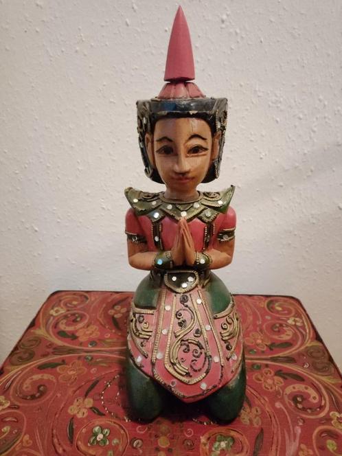 Prachtig gekleurd houten beeld, Antiek en Kunst, Kunst | Niet-Westerse kunst, Ophalen of Verzenden