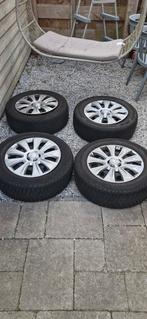 Set Winterbanden 16inch Skoda Karoq iincl wieldoppen, Ophalen, Gebruikt, Skoda