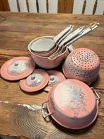 Roze emaille met blauwe bloemetjes pannetjes vergiet deksel, Ophalen