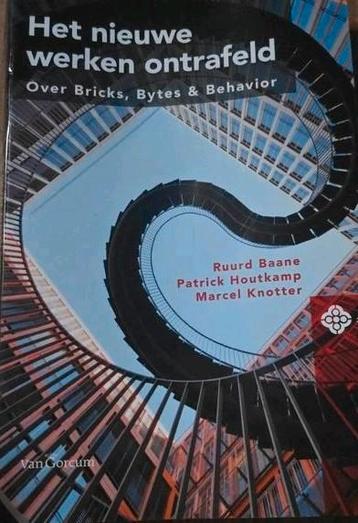 Het nieuwe werken ontrafeld beschikbaar voor biedingen