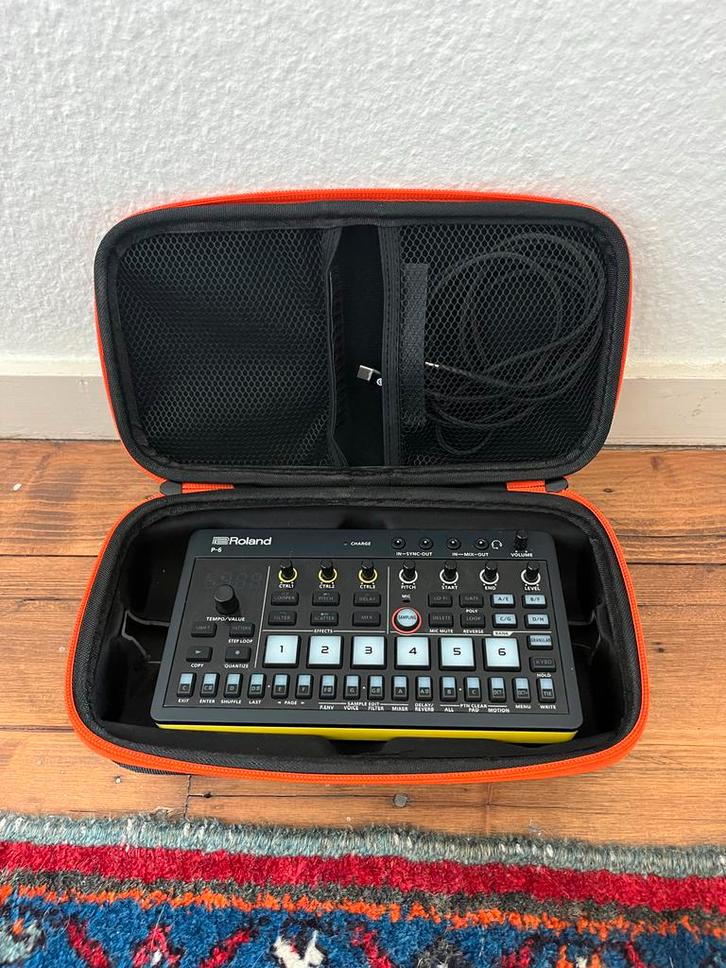 Roland AIRA P-6 Sampler, Muziek en Instrumenten, Drumcomputers, Zo goed als nieuw, Roland, Ophalen of Verzenden