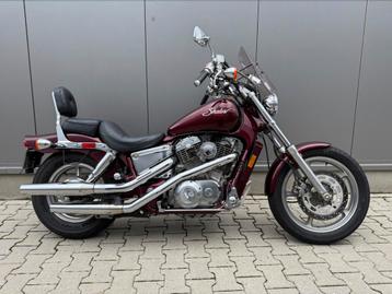 Zeer nette Honda Shadow VT 1100 c . Inruil mogelijk beschikbaar voor biedingen