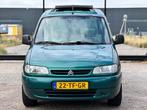 Citroen Berlingo 1.4i Multispace/panoramadak/ nieuwe radioto, Auto's, 4 cilinders, 14 km/l, 48 €/maand, 600 kg