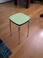 Vintage formica krukje geel met zwart, retro, Huis en Inrichting, Krukjes, Ophalen, Gebruikt