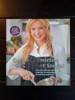 Gezond genieten met Sonja, Dieet en Voeding, Ophalen of Verzenden, Zo goed als nieuw, Sonja Bakker