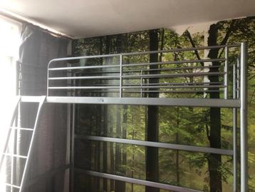 IKEA hoogslaper metaal eenpersoons - 90x200 in gebruikte st beschikbaar voor biedingen