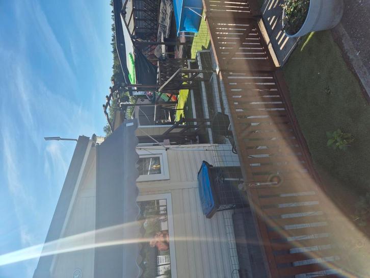 Stacaravan met vaste staanplaats in Zundert, Caravans en Kamperen, Caravans, Particulier, Rondzit, Hobby, Airco, Douche, Ophalen