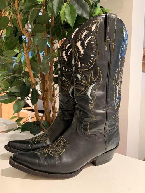 Buffalo cowboylaarzen 38 western boots bohemian laarzen, Kleding | Dames, Schoenen, Zo goed als nieuw, Hoge laarzen, Zwart, Ophalen of Verzenden