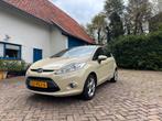 Ford Fiesta 1.4 71KW Automaat | 2009 | Nieuwe APK, Auto's, Ford, 15 km/l, 4 cilinders, Wit, Origineel Nederlands