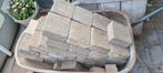 Gratis 47 cobble (?) Stenen, Tuin en Terras, Ophalen, Beton, 10 m² of meer, Klinkers