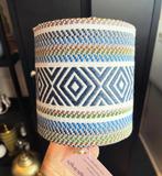 Moderne lampenkap van vintageingx in blauw tinten NIEUW, Huis en Inrichting, Lampen | Lampenkappen, Ophalen of Verzenden