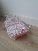 Barbie bed, Ophalen of Verzenden, Zo goed als nieuw, Poppenhuis