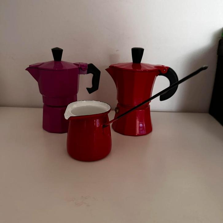 2x Percolator & Melkkannetje - Metaal, Huis en Inrichting, Keuken | Keukenbenodigdheden, Gebruikt, Ophalen of Verzenden