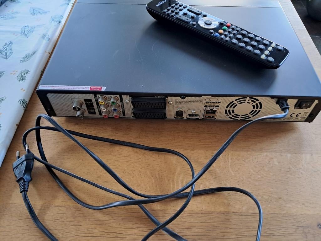 TV ontvanger /recorder Humax IHDR-5050C, Ophalen, Zo goed als nieuw