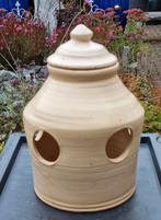 DRINKPOT  VOOR  DUIVEN   keramiek                MOET WEG !, Meerdere dieren, Overige soorten