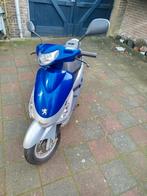 Peugeot v click 2008, Ophalen, Gebruikt, Benzine, Overige modellen