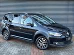 Volkswagen Touran 1.4 TSI Cross Highline Cruise Control | Na, Auto's, Volkswagen, Voorwielaandrijving, Stof, Gebruikt, Zwart