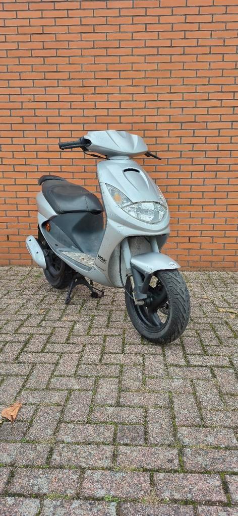 Peugeot | Vivacity | 25 km | Snor, Fietsen en Brommers, Scooters | Peugeot, Gebruikt, Vivacity, Maximaal 25 km/u, Benzine, Ophalen