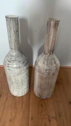 2 metalen siervazen, Huis en Inrichting, Ophalen, Metaal, 50 tot 75 cm
