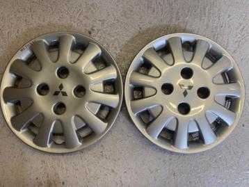 Mitsubishi wieldoppen 14 inch MZ711420 (2 stuks) beschikbaar voor biedingen
