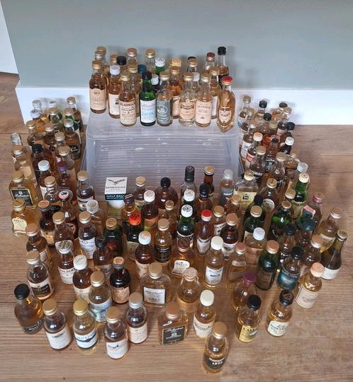 Zeldzame grote verzameling miniatuur Whisky, Verzamelen, Complete verzamelingen en Collecties, Ophalen