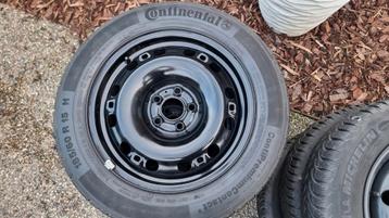 4 winterbanden / autobanden Continental 185/60 R15H  ET38 beschikbaar voor biedingen