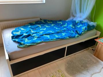 1 persoons bed ikea met lades