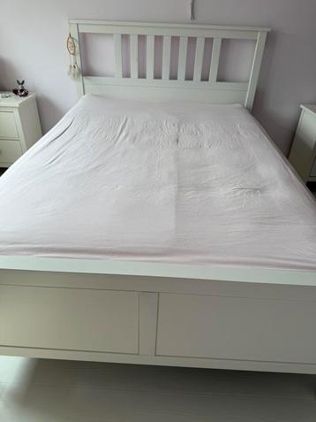 Hemnes IKEA bed