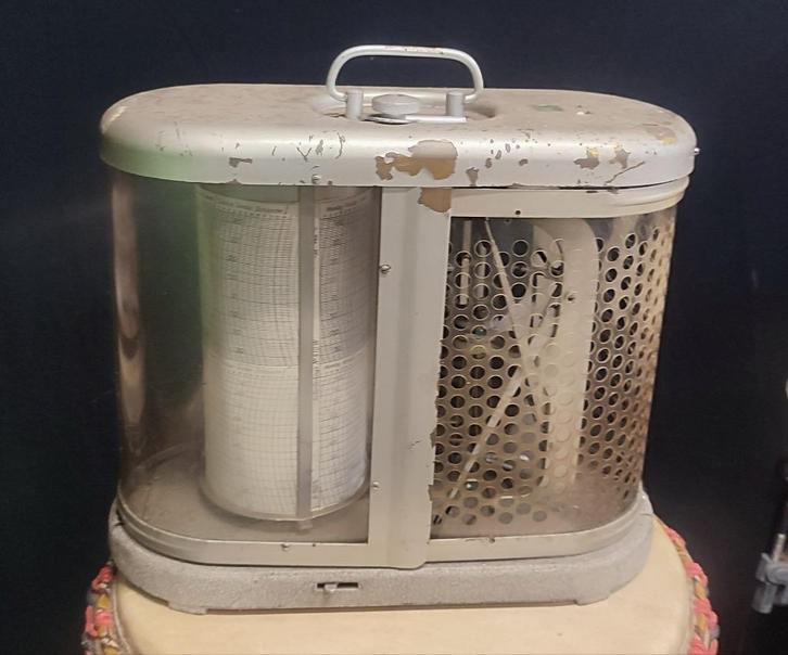 Vintage Thermohygrograaf van Duitse Makelij met papier, Doe-het-zelf en Verbouw, Meetapparatuur, Gebruikt, Temperatuur, Ophalen