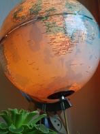 Mooie wereldbol voor decoratie (brocante), Ophalen of Verzenden, Verlicht, Gebruikt