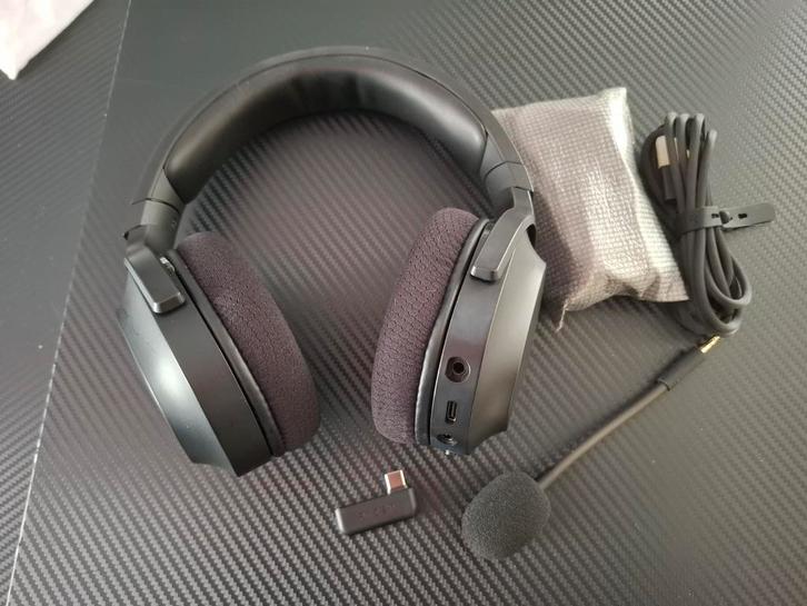 Razer Barracuda X, Computers en Software, Headsets, Zo goed als nieuw, Over-ear, Gaming headset, Ophalen of Verzenden
