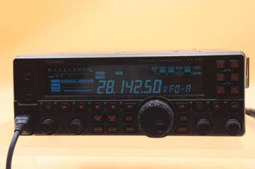 Yaesu FT-450  HF transceiver 10-160 m + WARC / 6 m beschikbaar voor biedingen