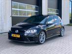 Volkswagen Golf R 2.0 TSI 300PK 4MOTION DSG LEER PANO ALARM, Automaat, 74 €/maand, Zwart, 4 cilinders