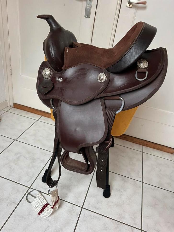 Pagony westernzadel, Dieren en Toebehoren, Paarden en Pony's | Zadels, Zo goed als nieuw, Ophalen