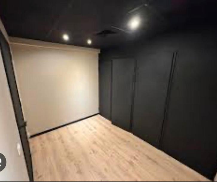 Kamer in de kapsalon te huur, Huizen en Kamers, Kamers te huur