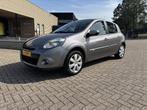 Renault Clio 1.2 TCe Night & Day 5 Deurs [ navi,ecc,cruise,l, Voorwielaandrijving, Euro 5, Gebruikt, Zwart