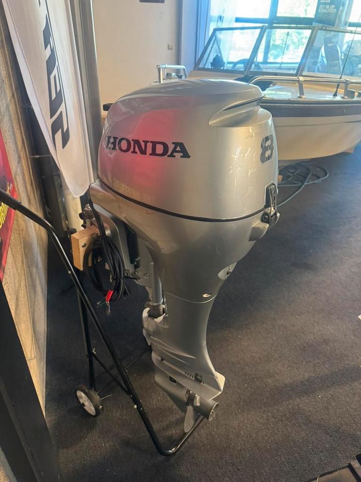 8 pk honda 4-takt, Watersport en Boten, Buiten- en Binnenboordmotoren, Gebruikt, Benzine, Buitenboordmotor, 5 tot 10 pk, Met afstandsbediening