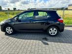 Toyota Auris 1.8 Full Hybrid 5DR CVT 2011 Zwart, Auto's, Euro 5, 74 €/maand, 4 cilinders, Zwart