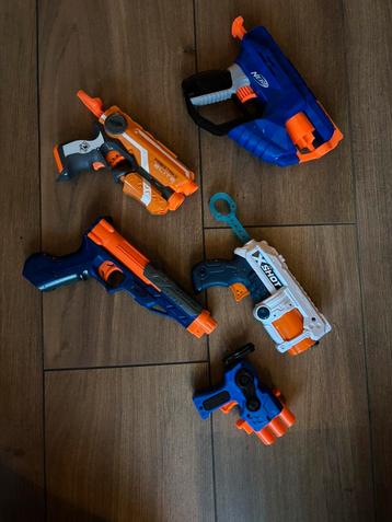 Nerf  schooters,  klaar voor uren plezier! beschikbaar voor biedingen