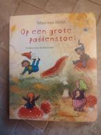 Mies van Hout - Op een grote paddenstoel, Boeken, Fictie algemeen, Mies van Hout, Ophalen of Verzenden, Zo goed als nieuw
