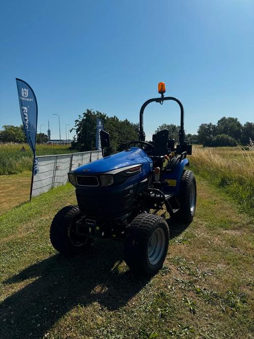 Nieuwe Farmtrac 26pk compacte tractor, Zakelijke goederen, Agrarisch | Tractoren, tot 2500, Overige merken, tot 80 Pk, Nieuw, Ophalen