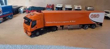 Lion toys IVECO Stralis  TNT post beschikbaar voor biedingen