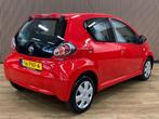Toyota Aygo 1.0-12V Access|Airco|5 Deurs|, Voorwielaandrijving, Gebruikt, Zwart, 4 stoelen