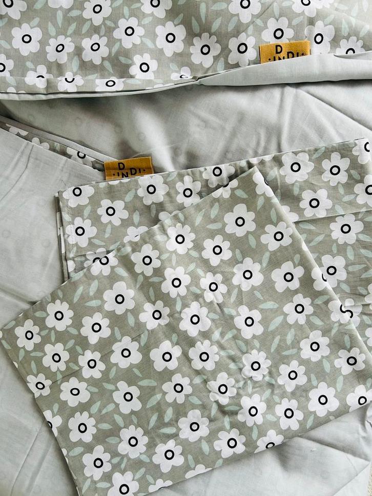 Nieuw Dindi Home Dekbedovertrek set 140220 cm + Kussensloop, Huis en Inrichting, Slaapkamer | Beddengoed, Nieuw, Dekbedovertrek