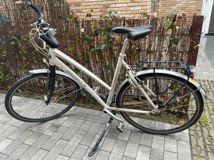 Gazelle dames sportfiets - Witte schoonheid!, Fietsen en Brommers, Fietsen | Dames | Damesfietsen, Gebruikt, Gazelle, Versnellingen