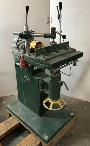 Langgatboormachine, HD230, 400 volt beschikbaar voor biedingen
